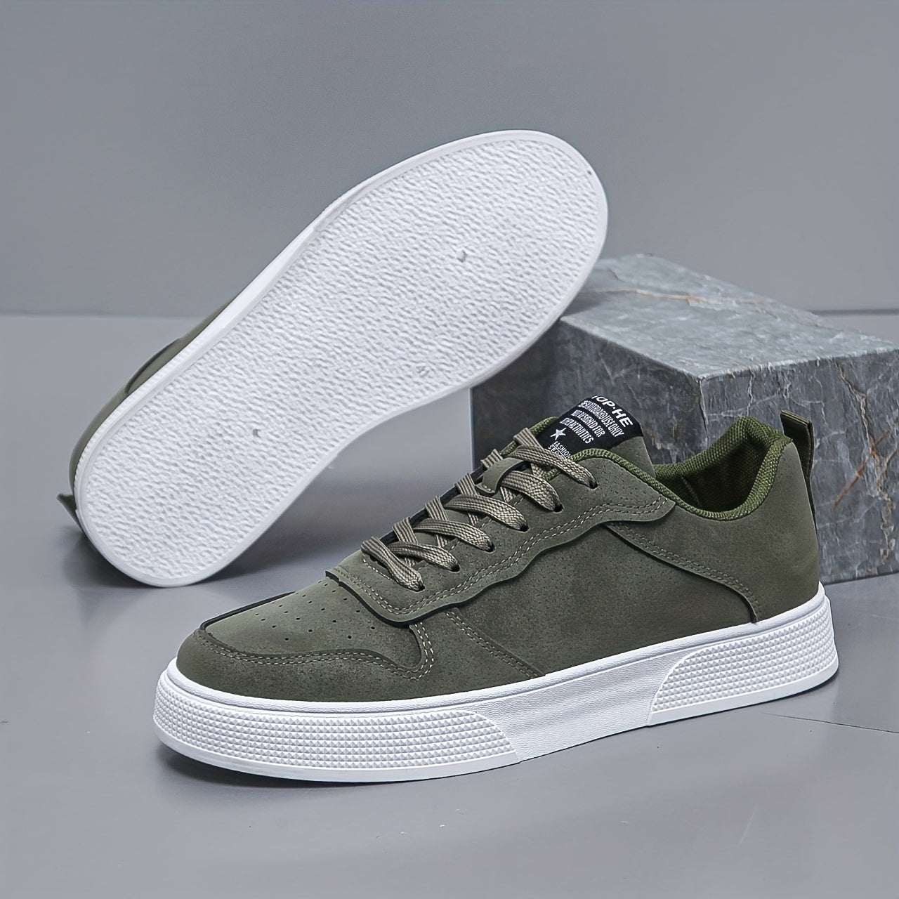 Men's Low Top Casual Sneakers for Everyday Comfort and Style