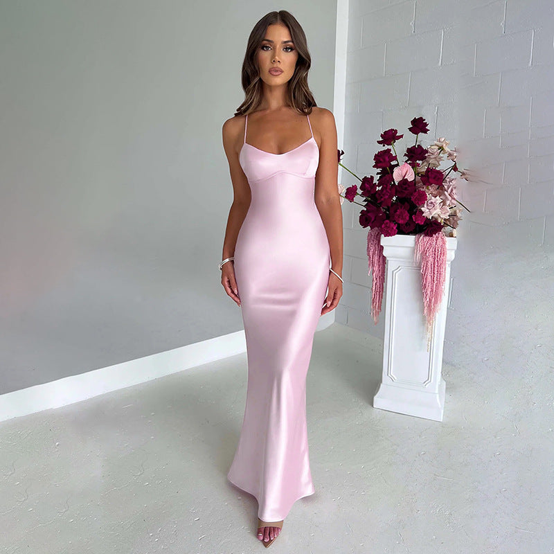 Kelly – Backless Satin Dress with Lace-up and Hip Bag