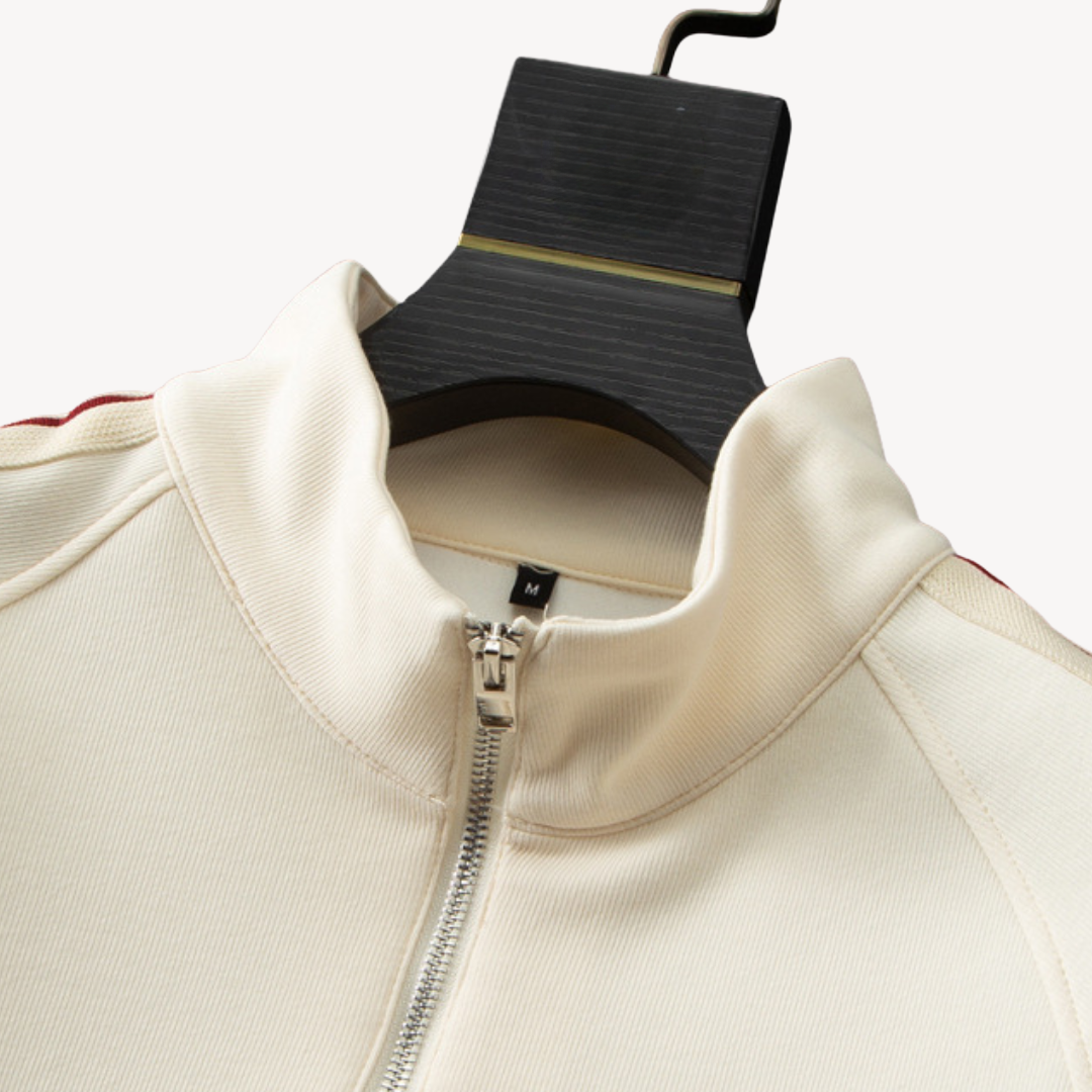 Men's Modern Jogging Suit with Half-Zip Sweater – Sporty Comfort and Casual Style