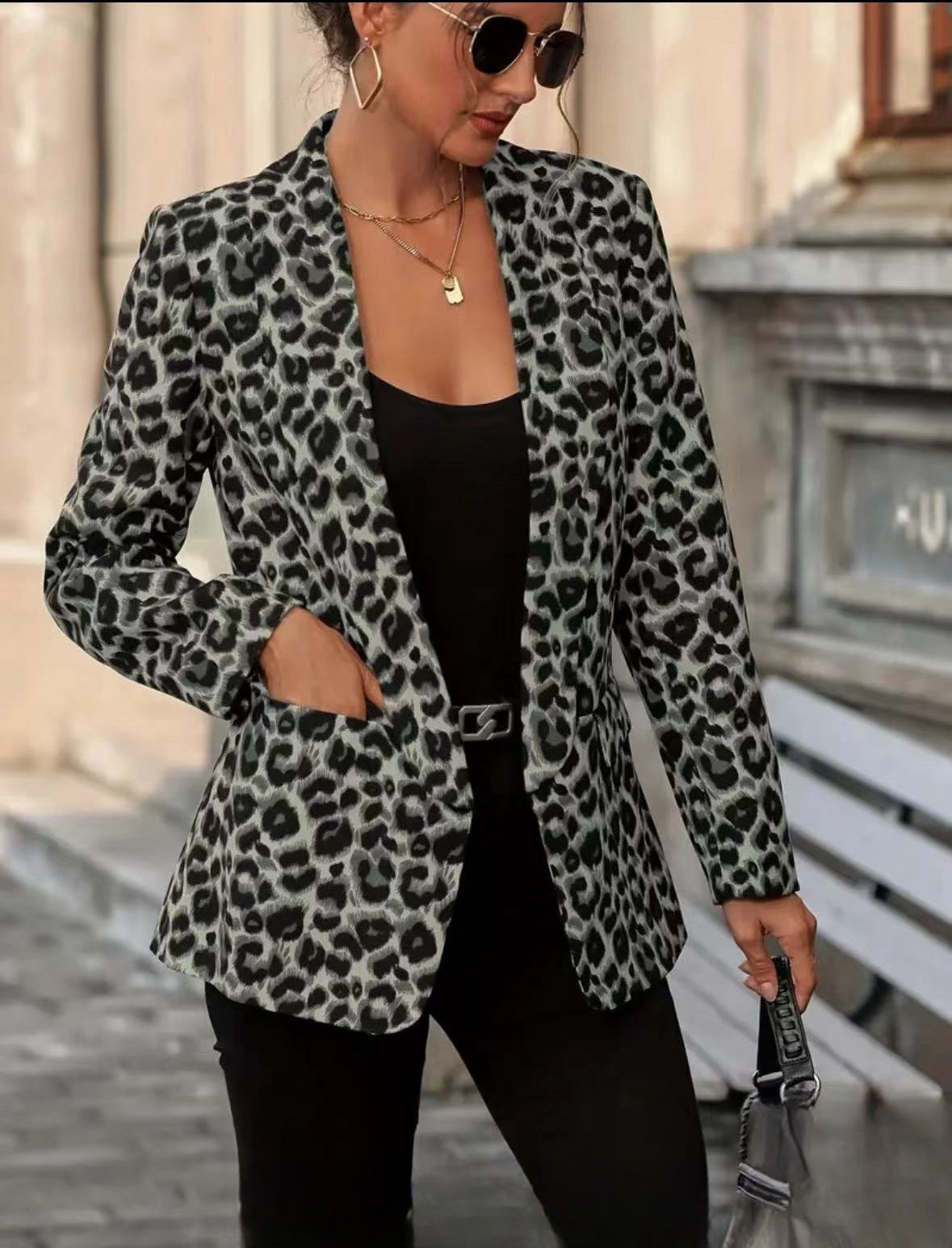 Rebecca – Leopard Print Suit Coat Top