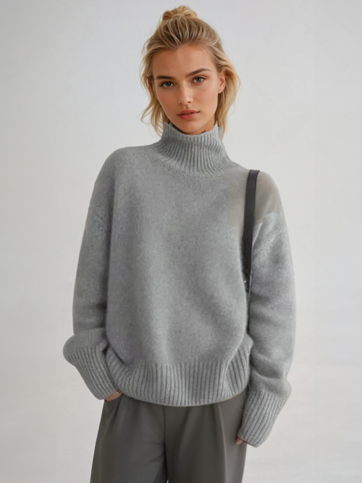 Women's Luxury Turtleneck Sweater, Relaxed Fit, Korean Style – Perfect for Fall and Winter