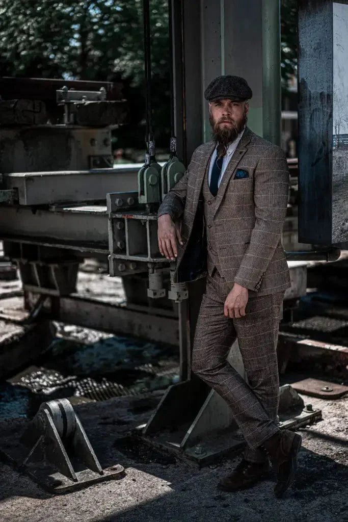 Men's Classic Double Breasted Three-Piece Suit – British Style Formalwear for Weddings and Events