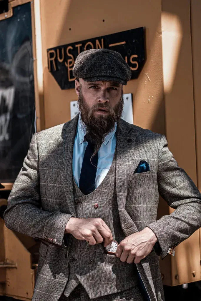Men's Classic Double Breasted Three-Piece Suit – British Style Formalwear for Weddings and Events