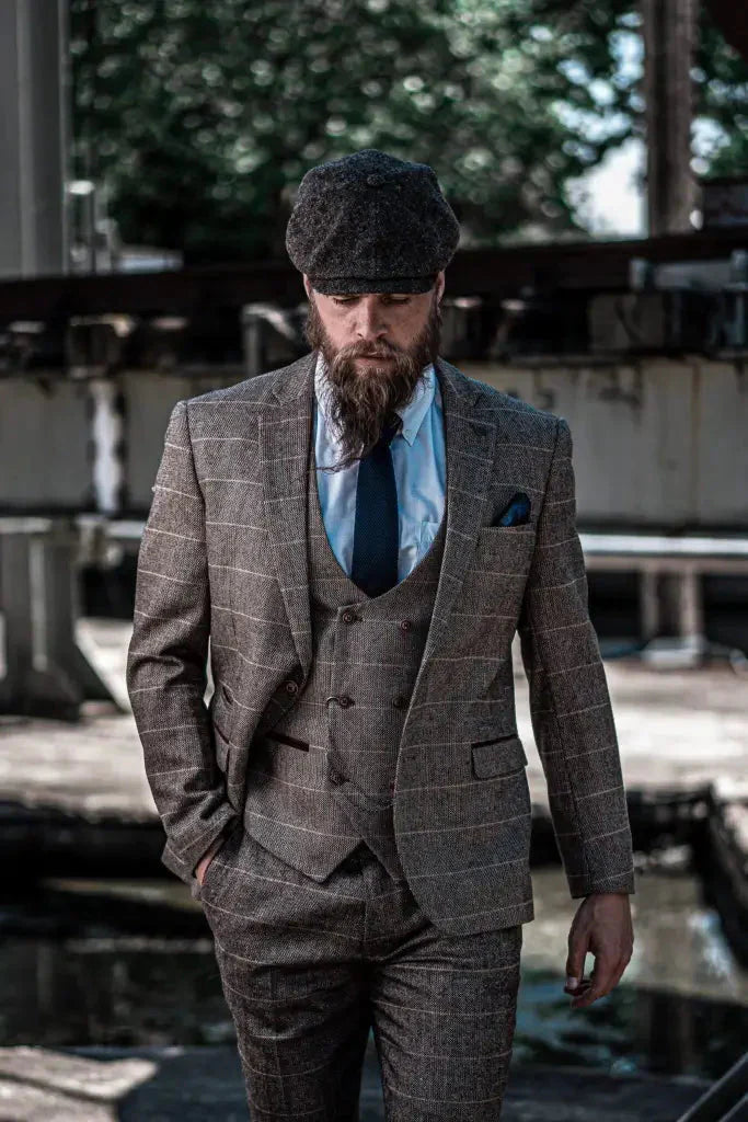 Men's Classic Double Breasted Three-Piece Suit – British Style Formalwear for Weddings and Events