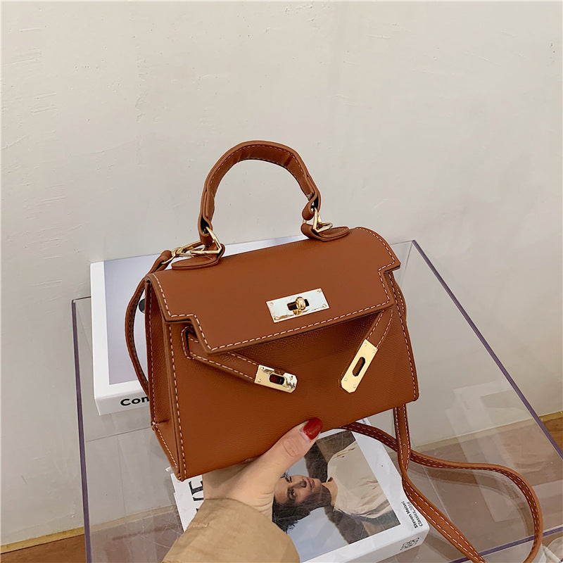 Larry – One-Shoulder Messenger Bag