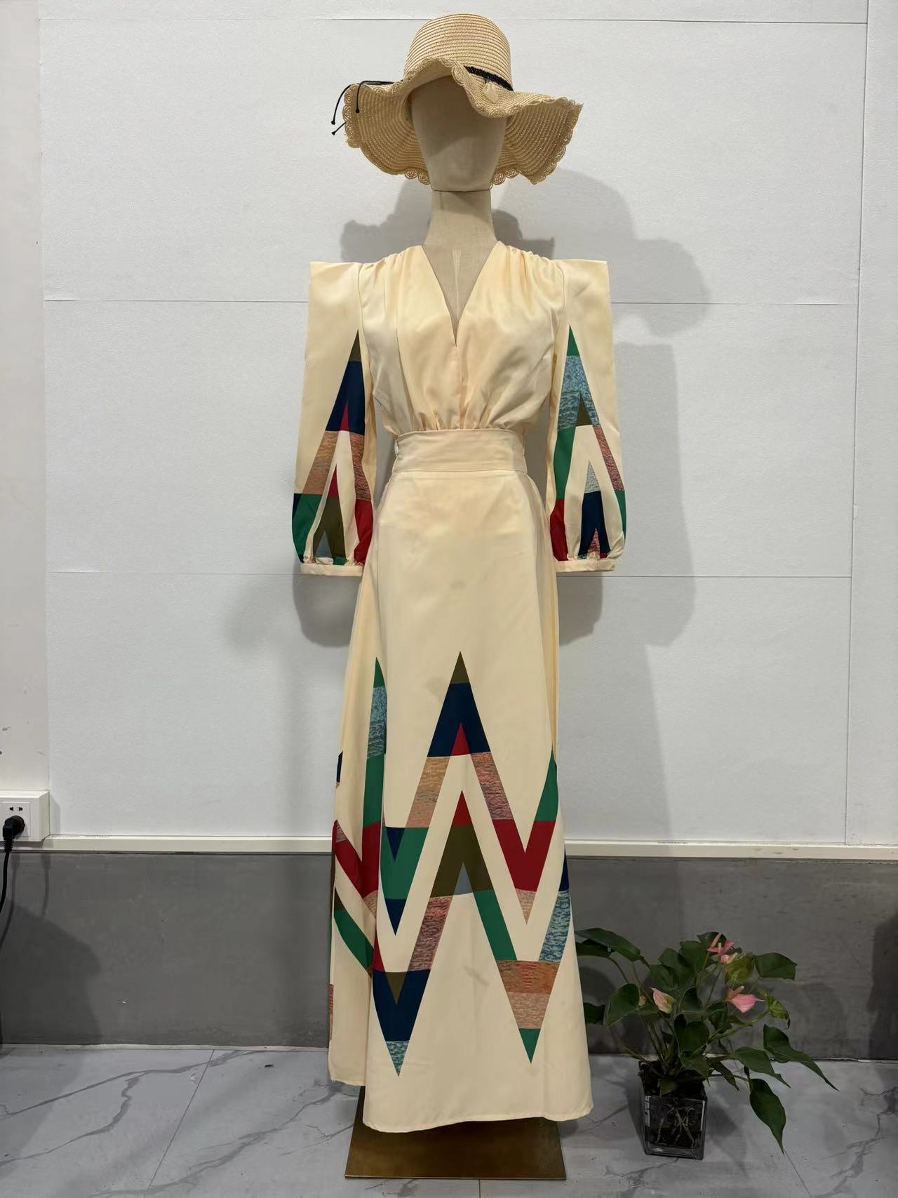 Robyn – Elegant Combination Style Suit Dress