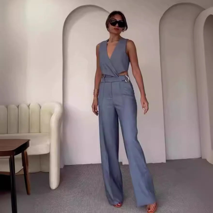 Anna – Stylish Sleeveless Vest with High Waist Pants