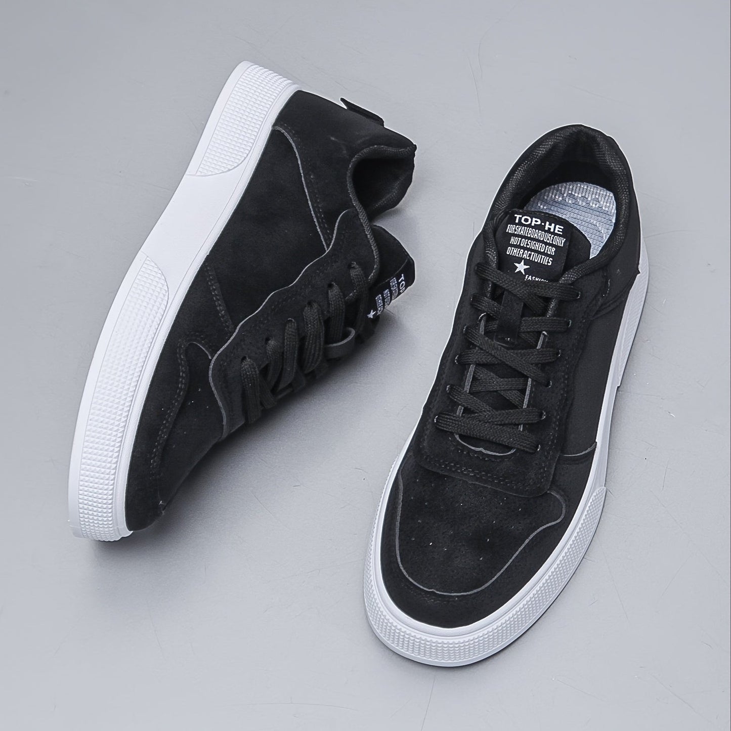 Men's Low Top Casual Sneakers for Everyday Comfort and Style