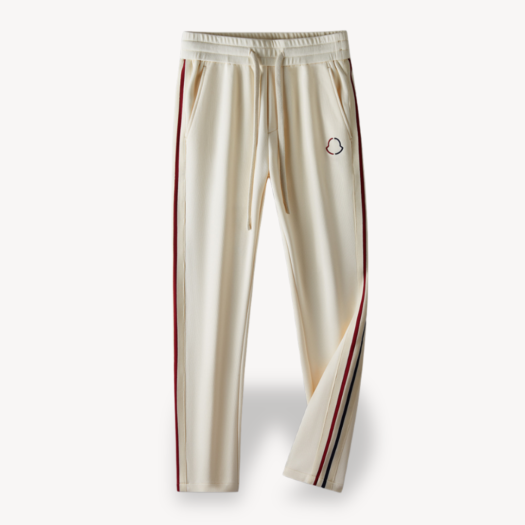 Men's Modern Jogging Suit with Half-Zip Sweater – Sporty Comfort and Casual Style