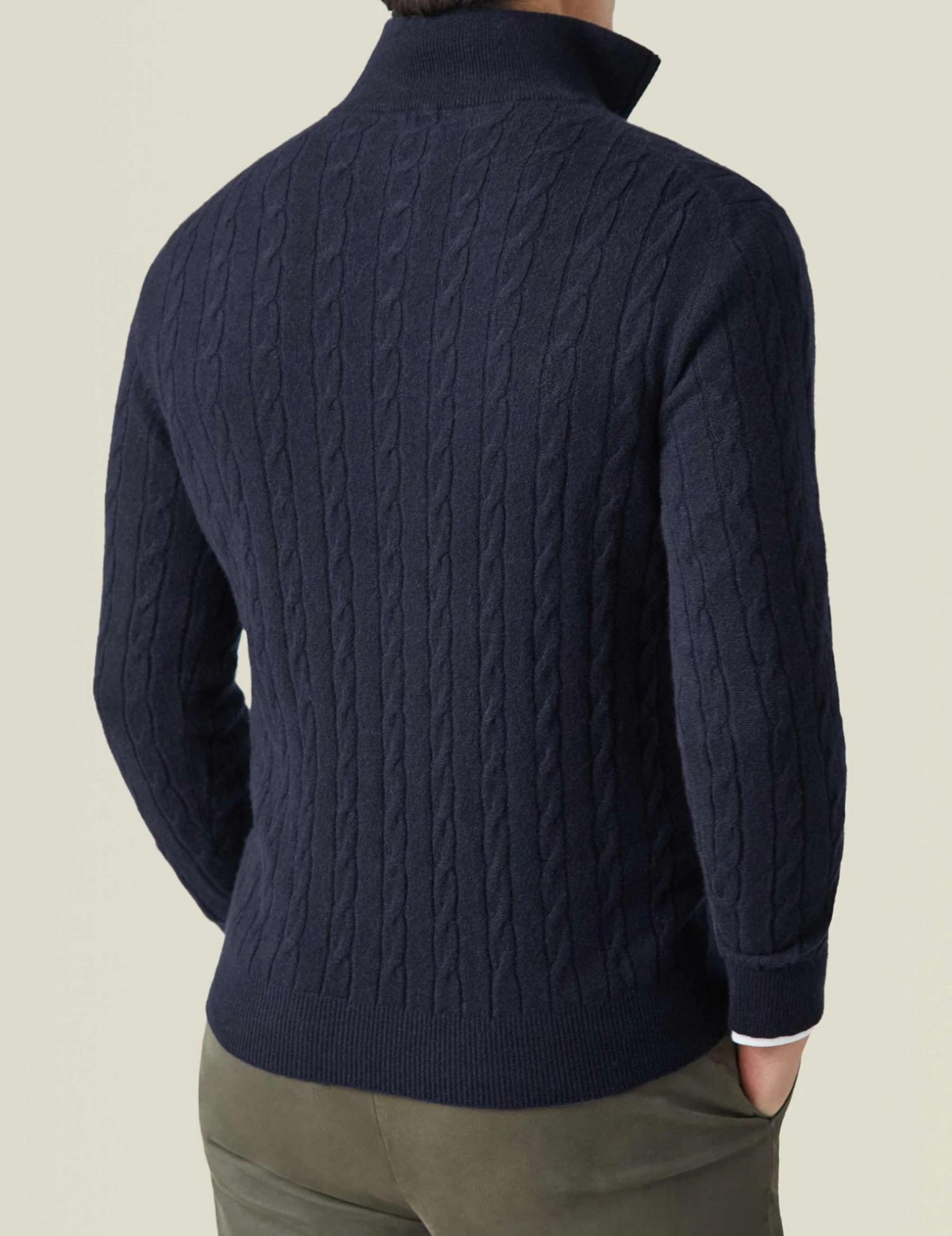 Men's Cable-Knit Quarter-Zip Sweater – Classic Modern Style for Work & Weekend