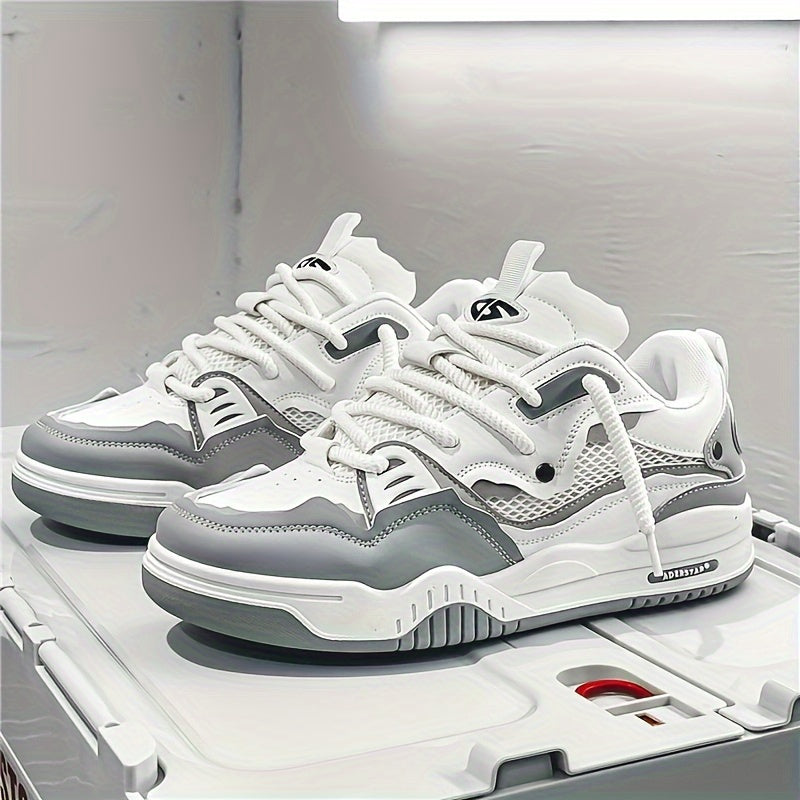 Men's Casual Sport Sneakers with Geometric Design and Lace-Up Closure