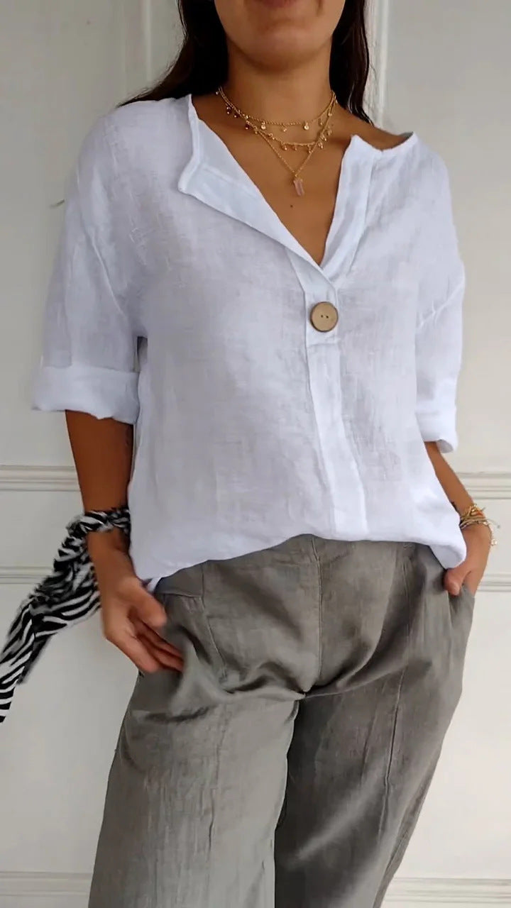 Sandra – Loose Women's V-neck Cotton and Linen Button Top