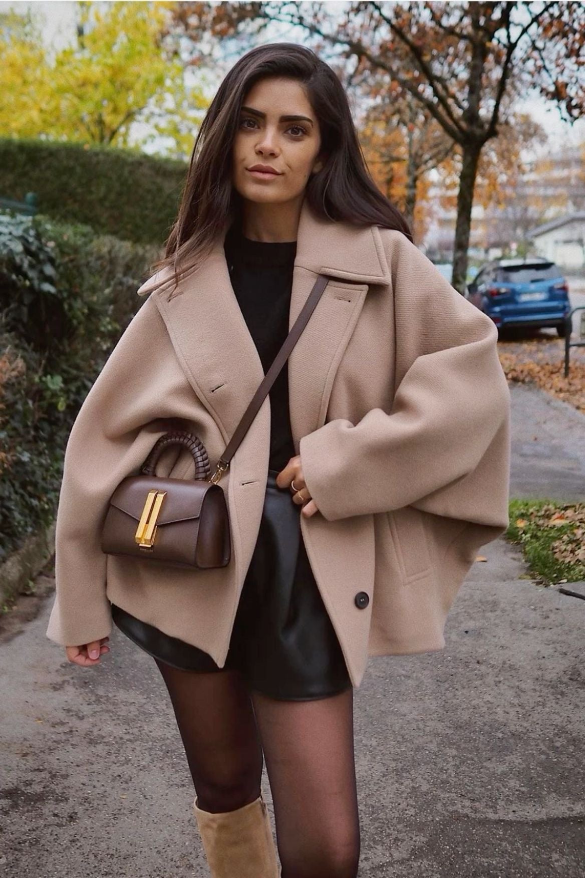 Women's Oversized Double-Breasted Wool Blend Coat – Boxy Fit, Classic Lapel, Chic Urban Style