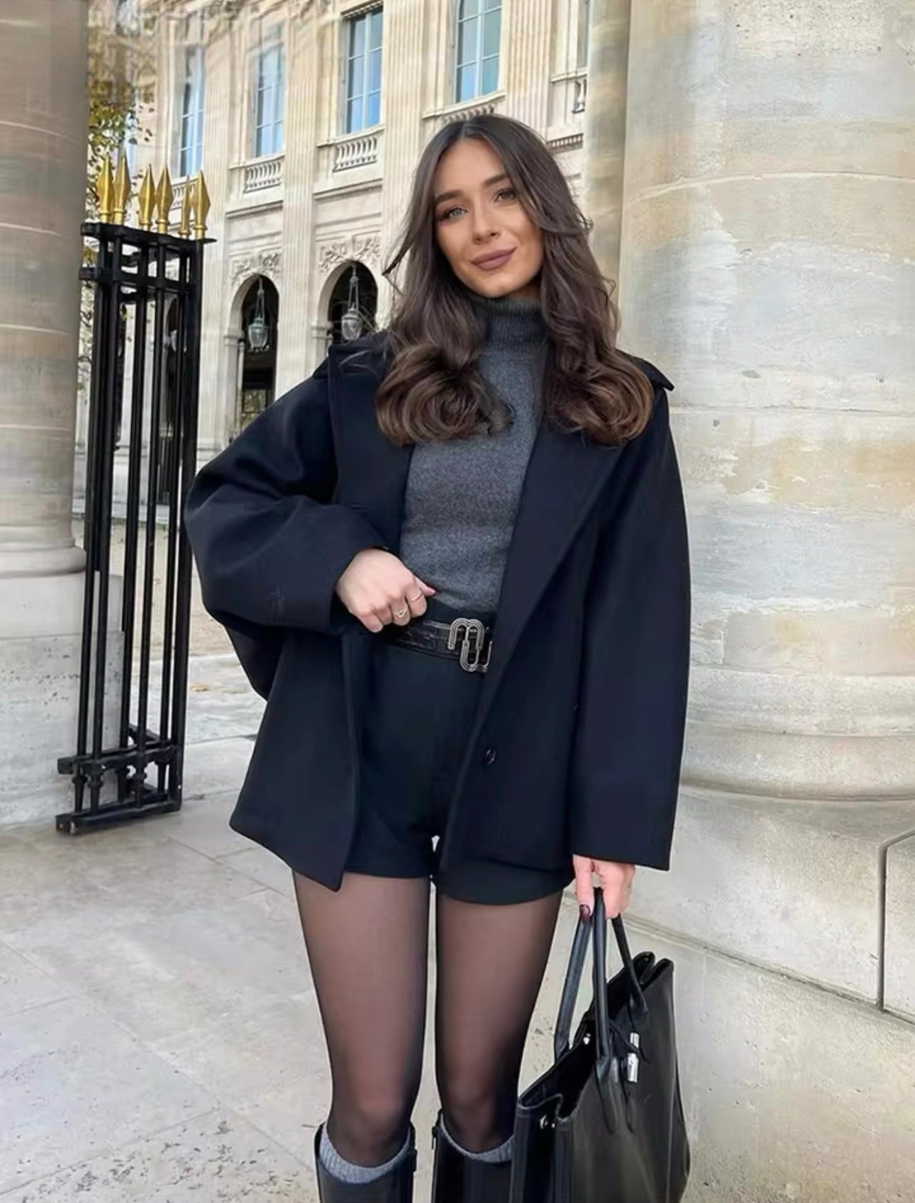 Women's Oversized Double-Breasted Wool Blend Coat – Boxy Fit, Classic Lapel, Chic Urban Style