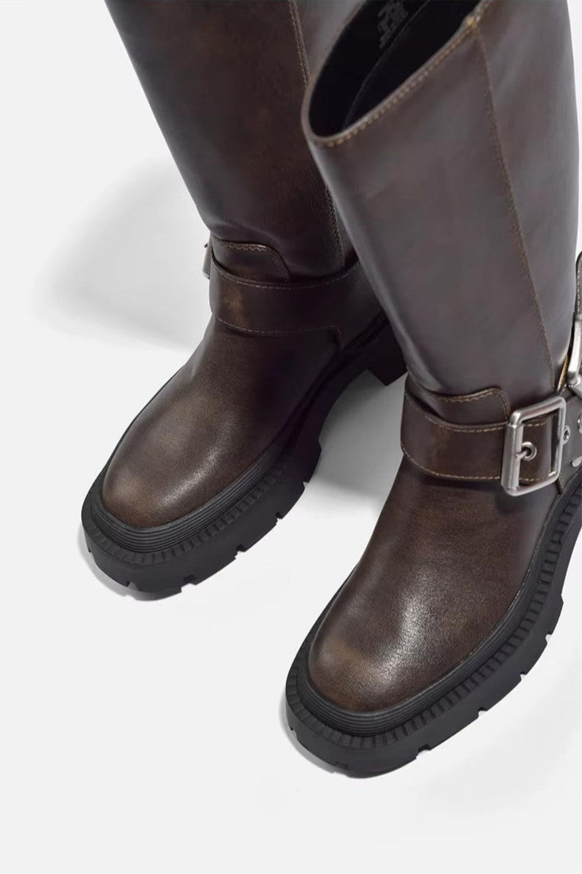 Women's Retro Buckle High-Tube Flat Sole Boots for Everyday Wear