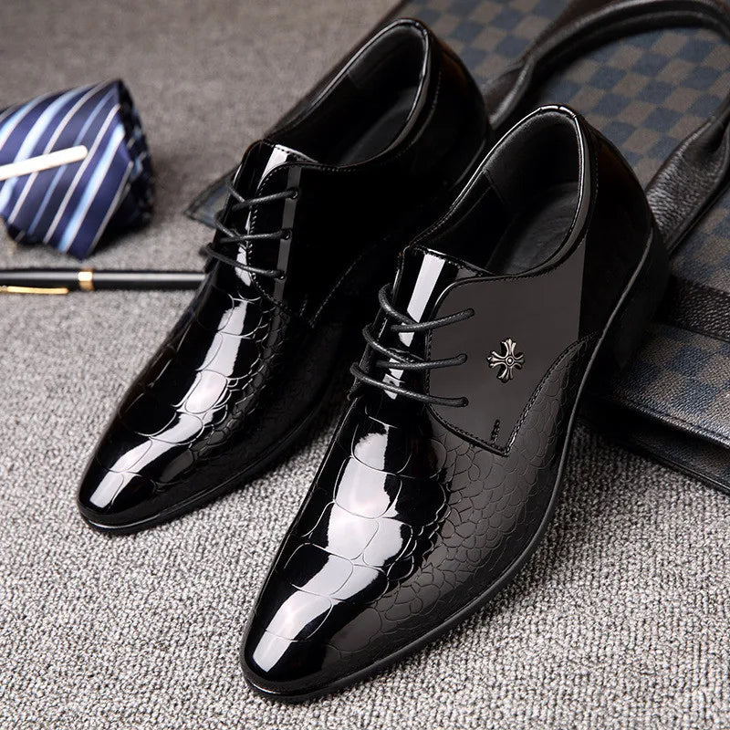 Men's Classic Pointed Toe Oxford Dress Shoes for Formal Occasions