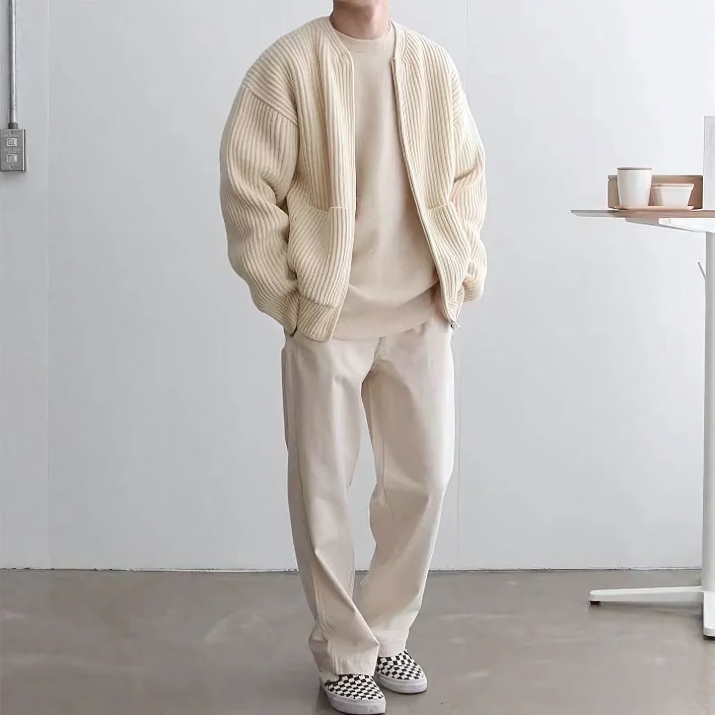 Men's Minimalist Knit Zip Cardigan for Everyday Comfort and Style