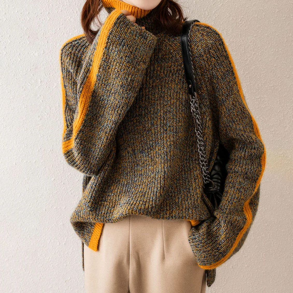 Women's Chunky Knit Turtleneck Sweater - Cozy Winter Style