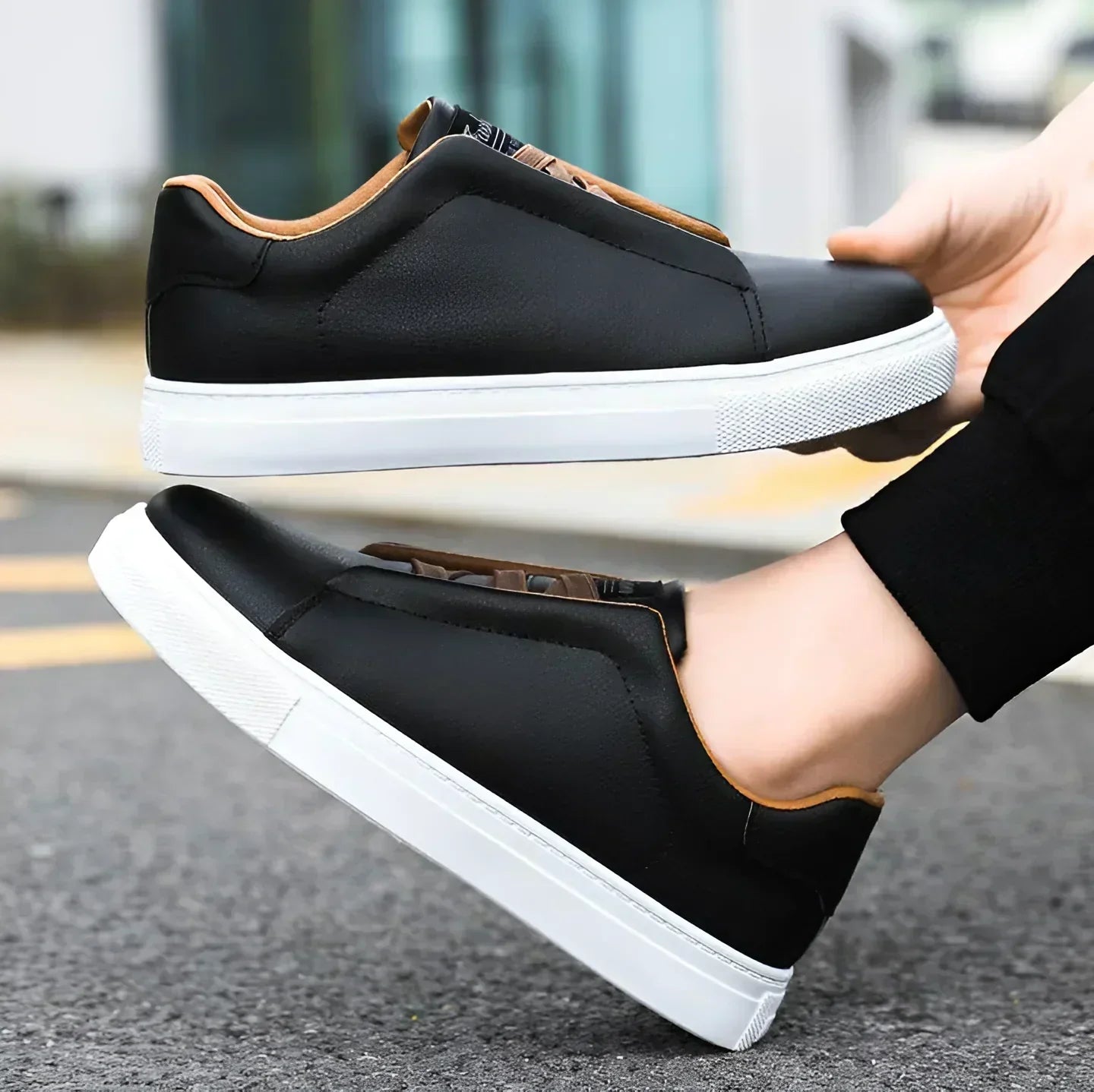 Men's Classic Style Comfortable Sneakers for Everyday and Formal Wear