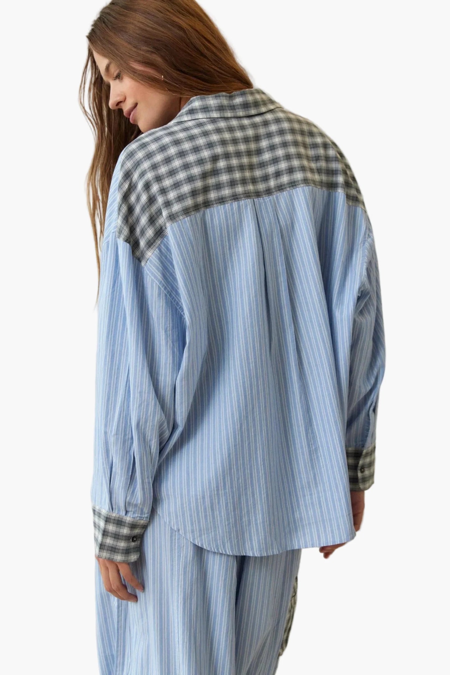 Women's Relaxed Fit Pajama Set with Striped and Plaid Accents for Cozy Loungewear and Sleepwear
