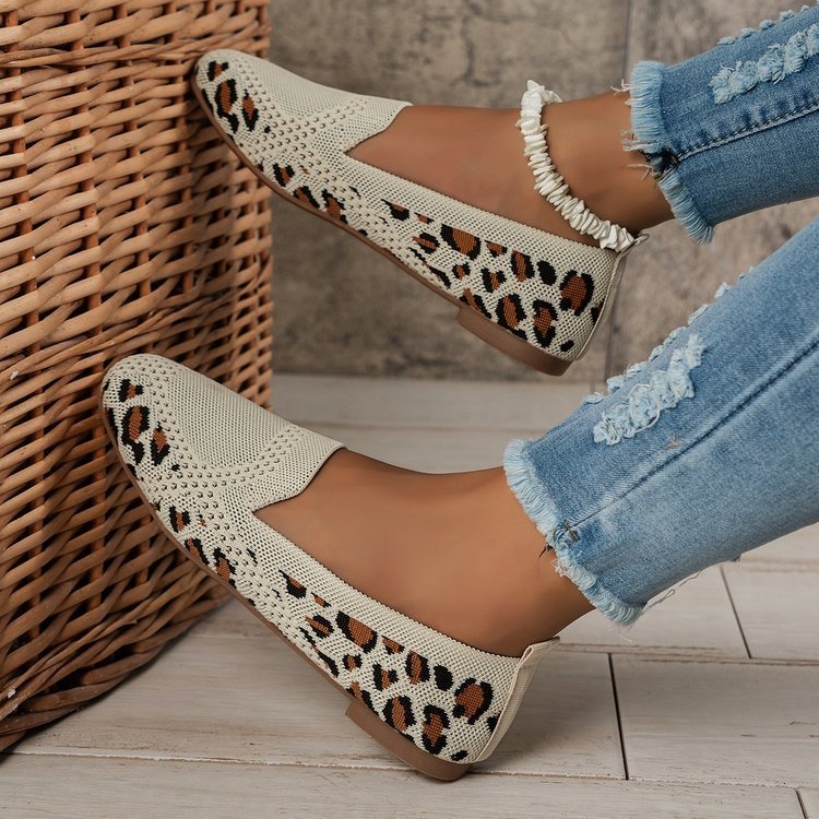 Christine – Square Toe Flat Bottom Casual Shoes