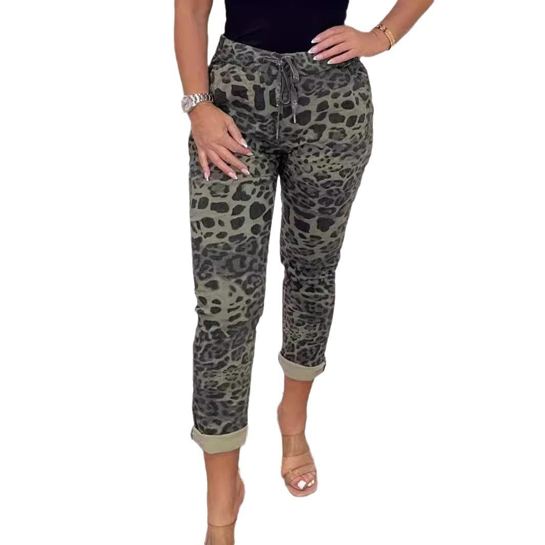 Nicola – Loose Casual Sports Pants with Fashion Camouflage Print