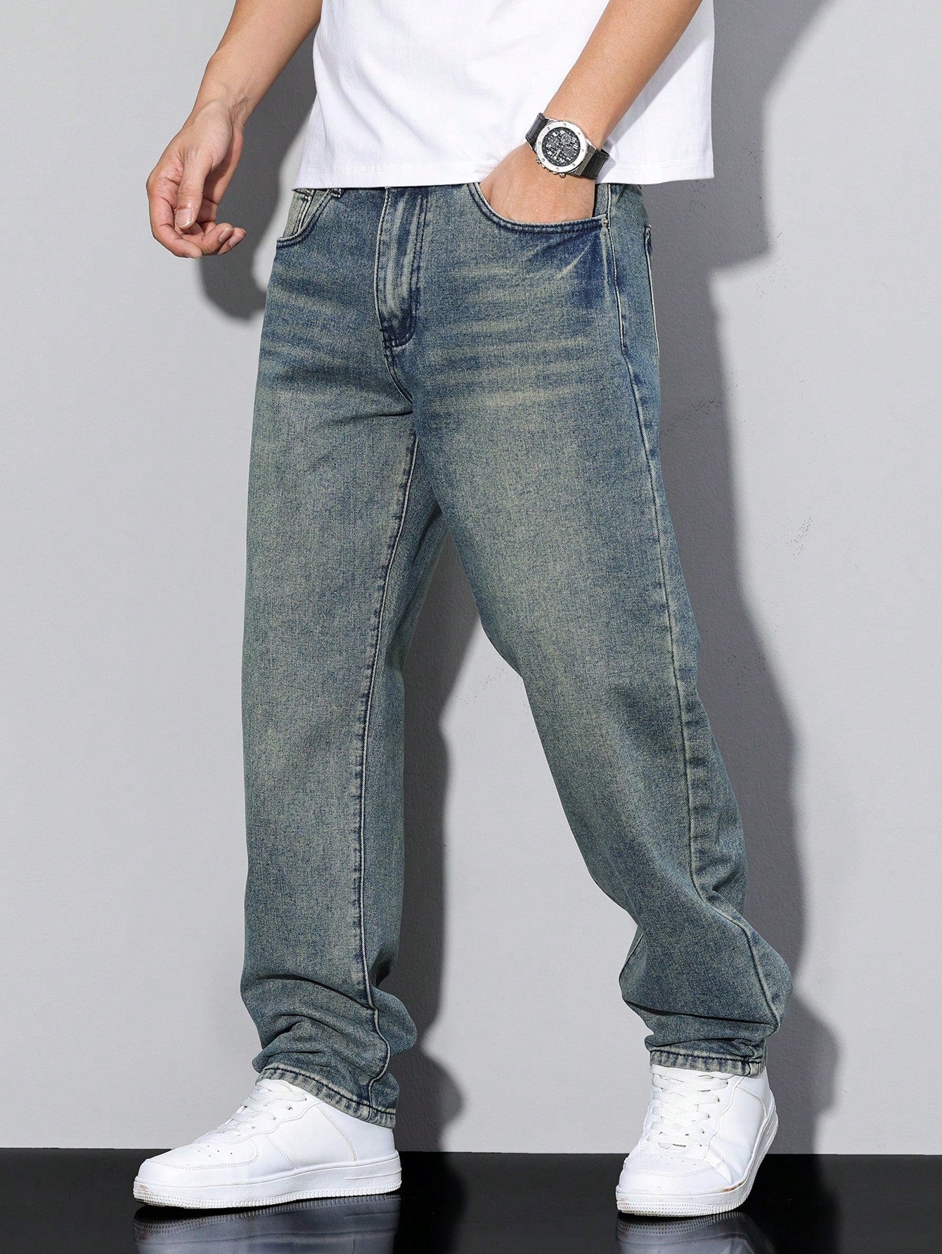 Men's Casual Loose Fit Straight Leg Jeans – Everyday Versatile Style