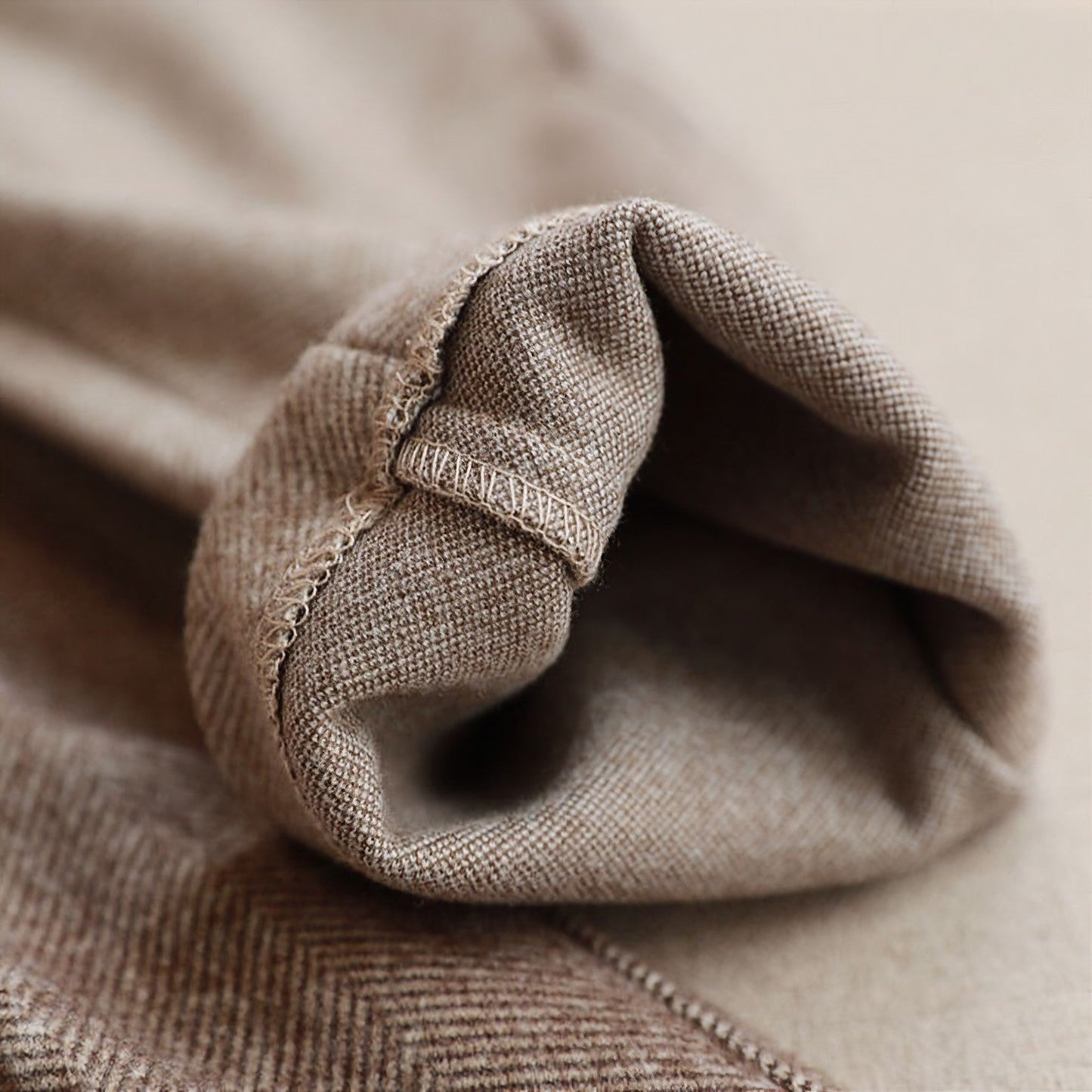 Women's Elegant Tailored Trousers for Business and Formal Wear
