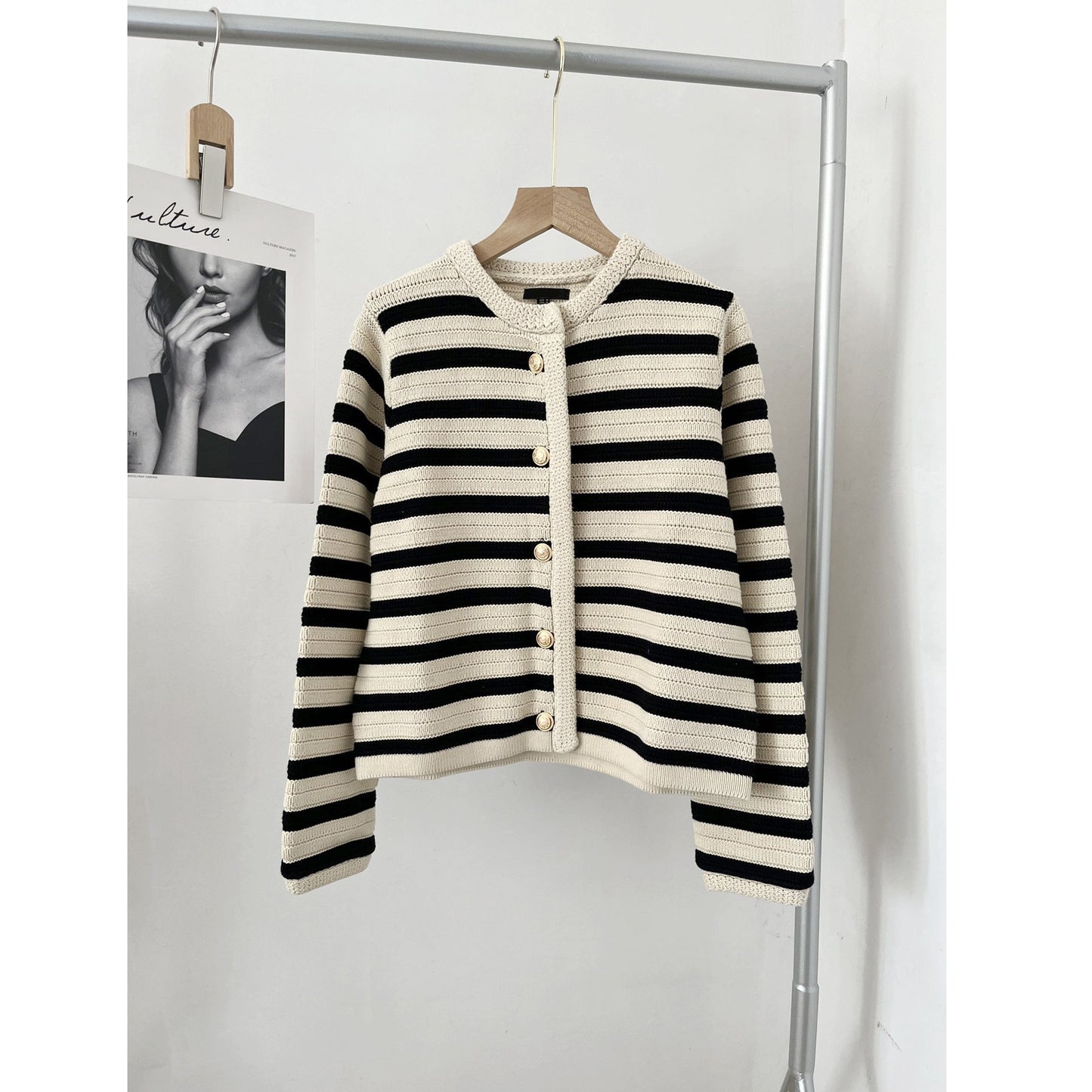 Louise – Slim Striped Classic Knitted Cardigan Sweater