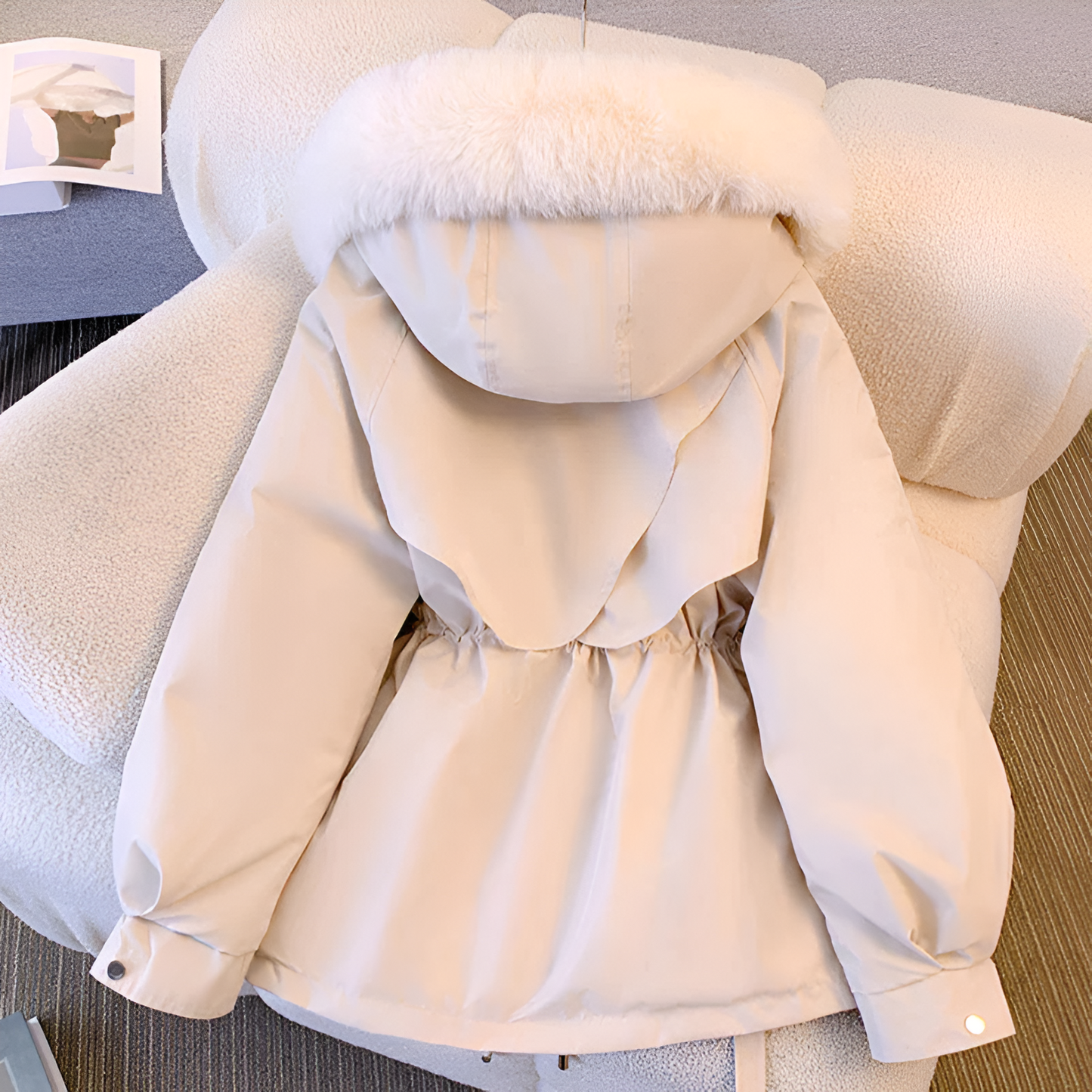 Women's Elegant Winter Parka Coat with Faux Fur Hood – Warm, Stylish & Waterproof Outerwear
