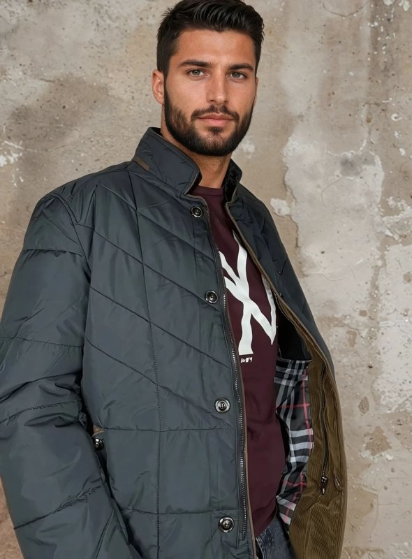 Men's Tailored Liddesdale Quilted Jacket with Removable Faux Fur Collar - Fashionable Outdoor Essential