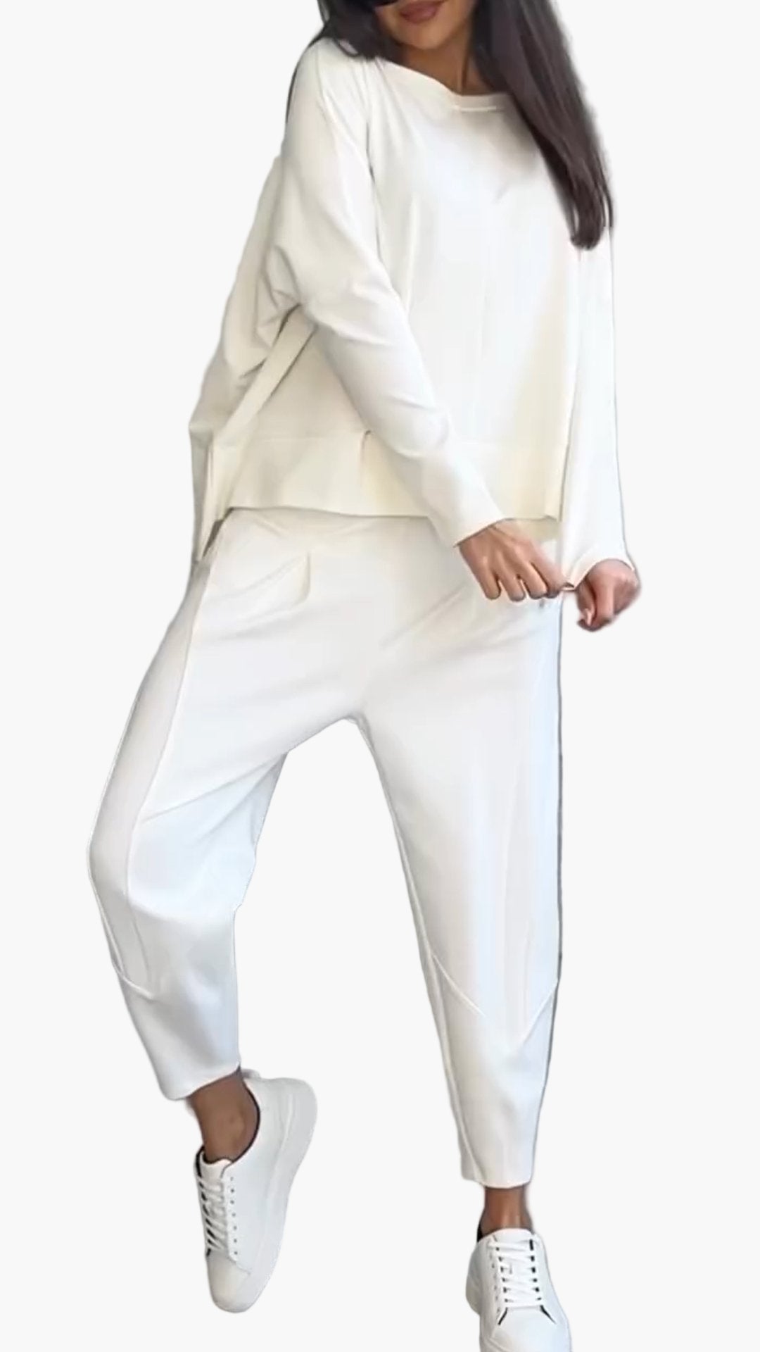 Women's Relaxed Two-Piece Lounge Set – Casual Sweatshirt and Jogger Pants Outfit