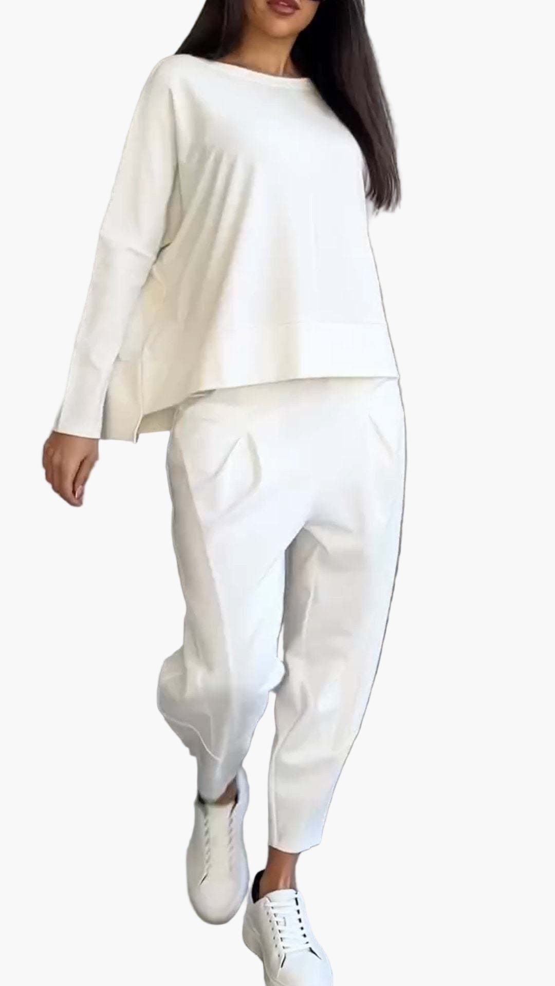 Women's Relaxed Two-Piece Lounge Set – Casual Sweatshirt and Jogger Pants Outfit