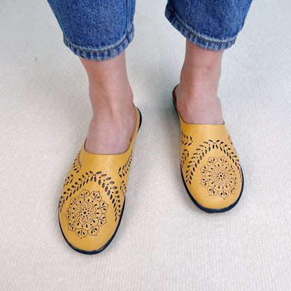 Helen – Women's Casual Versatile Hollow Slippers