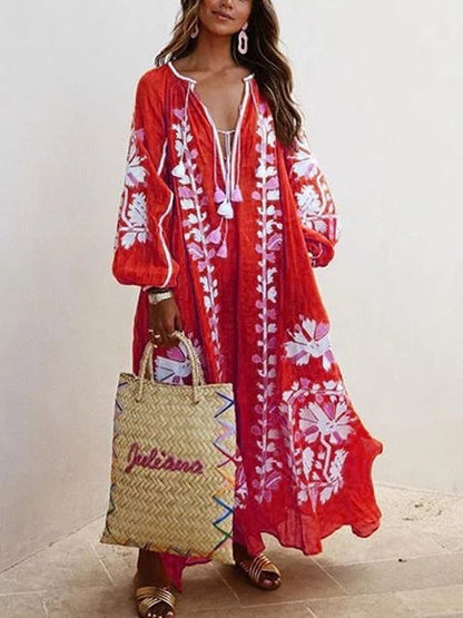 Julia – Plus Size Loose Midi Dress with V Print