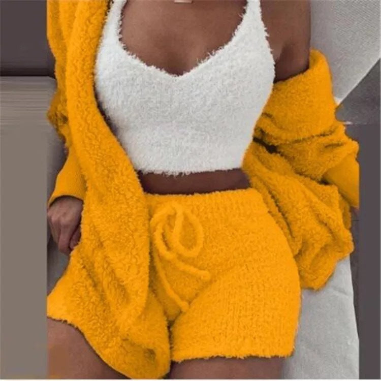 Tanya – Cozy Women's Pajama Set with Vest and Shorts