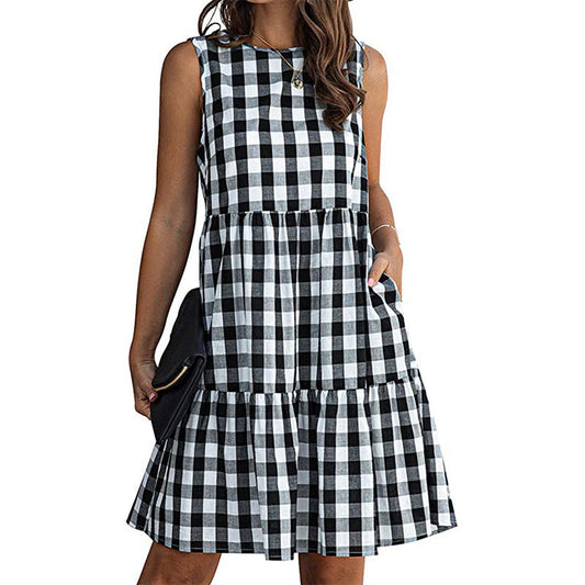 Lisa – Sleeveless Short Dress with Loose Waist and Black Check Print