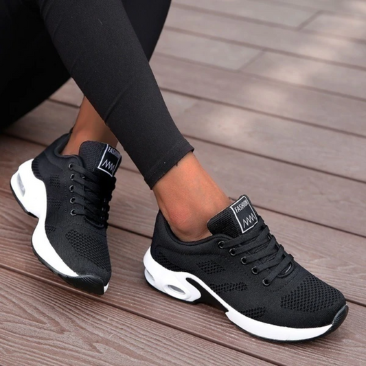 Robyn – Lightweight Orthopedic Running Shoes