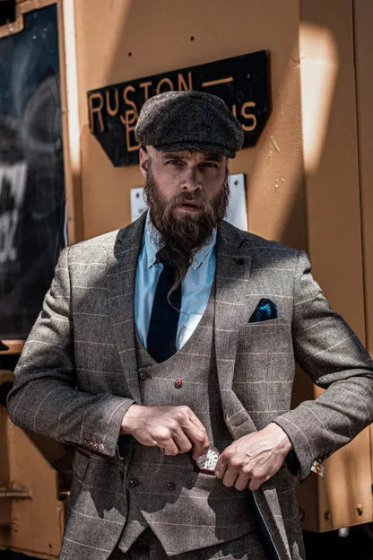 Men's Classic Double Breasted Three-Piece Suit – British Style Formalwear for Weddings and Events