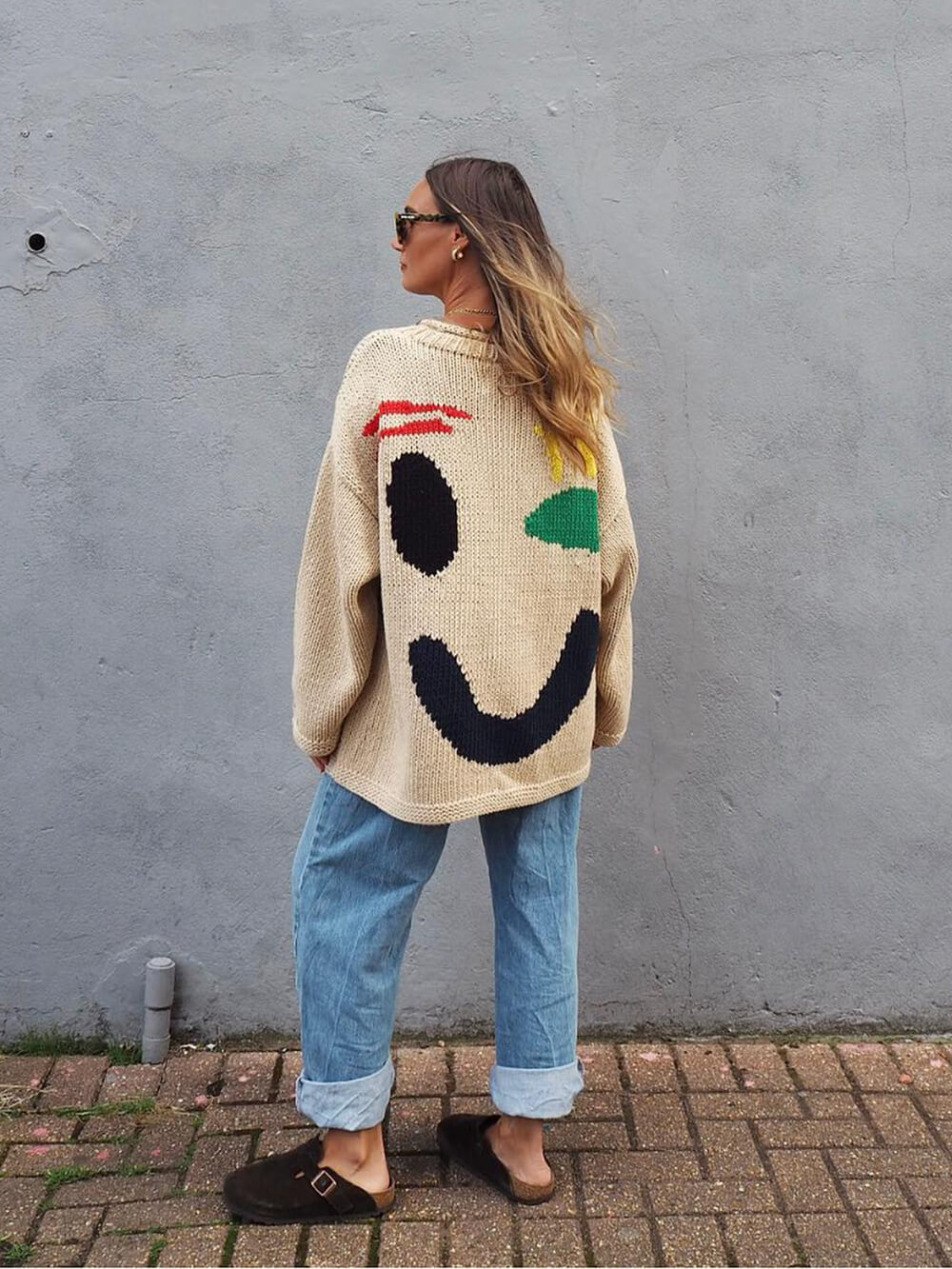 Women's Playful Face Knit Sweater – Relaxed Fit Artistic Jumper for Casual Comfort