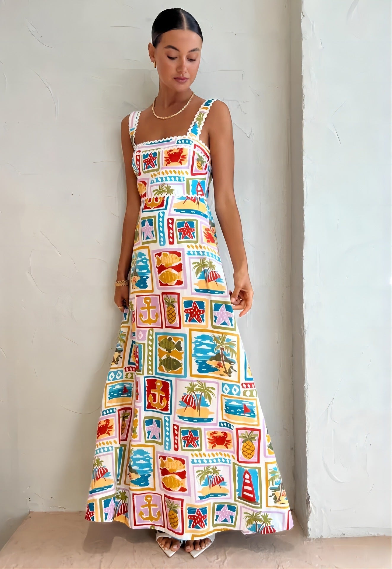 Vanessa – Tube Dress with Straps and Graffiti Design