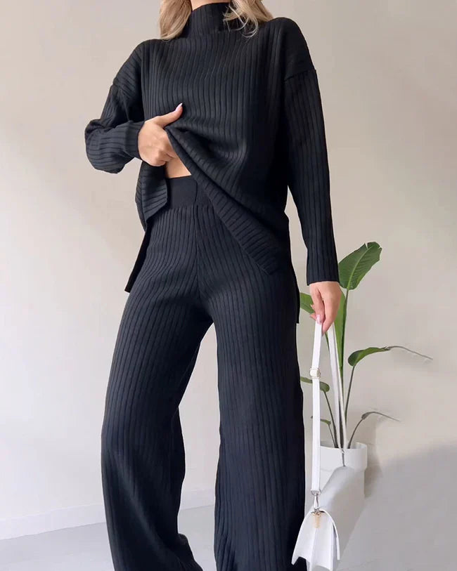 Danielle – Cozy Turtleneck Two-Piece Set