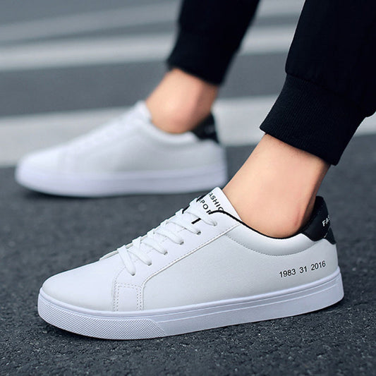 Lynda – White Sneakers