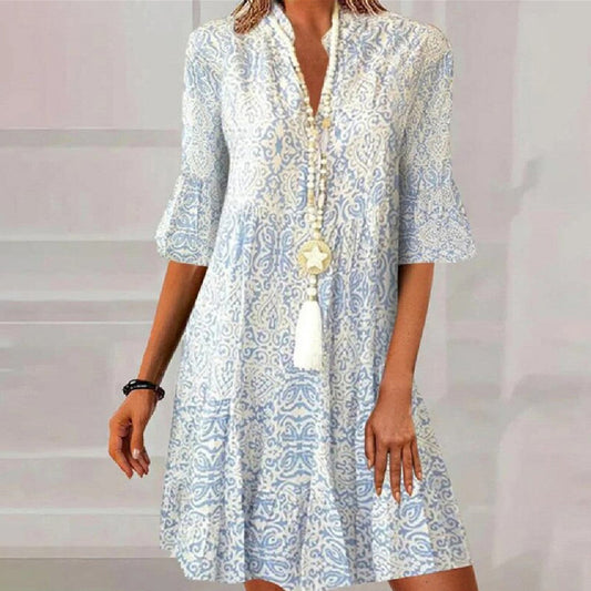 Phoebe – Loose Printed Dress with V-Neck and Short Sleeves