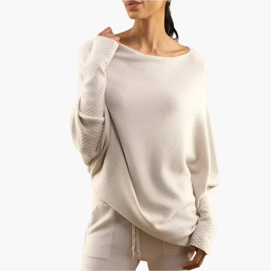Women's Elegant Relaxed Fit Cozy Sweater for Everyday Wear