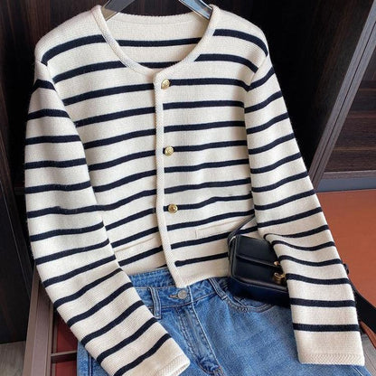 Phoebe – Cropped Knitted Cardigan with Stripes