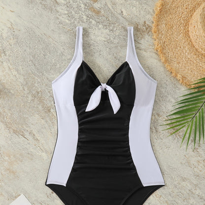 Michelle – Classic Black And White Contrast One-Piece Swimsuit