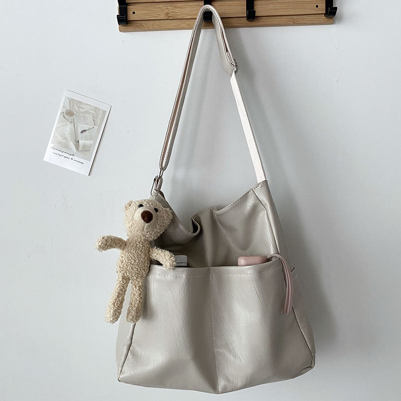 Imogen – Large Capacity Soft Vegan Leather Bucket Bag