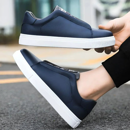 Men's Classic Style Comfortable Sneakers for Everyday and Formal Wear