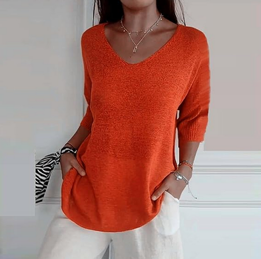 Kim – Women's Knit V-Neck Top